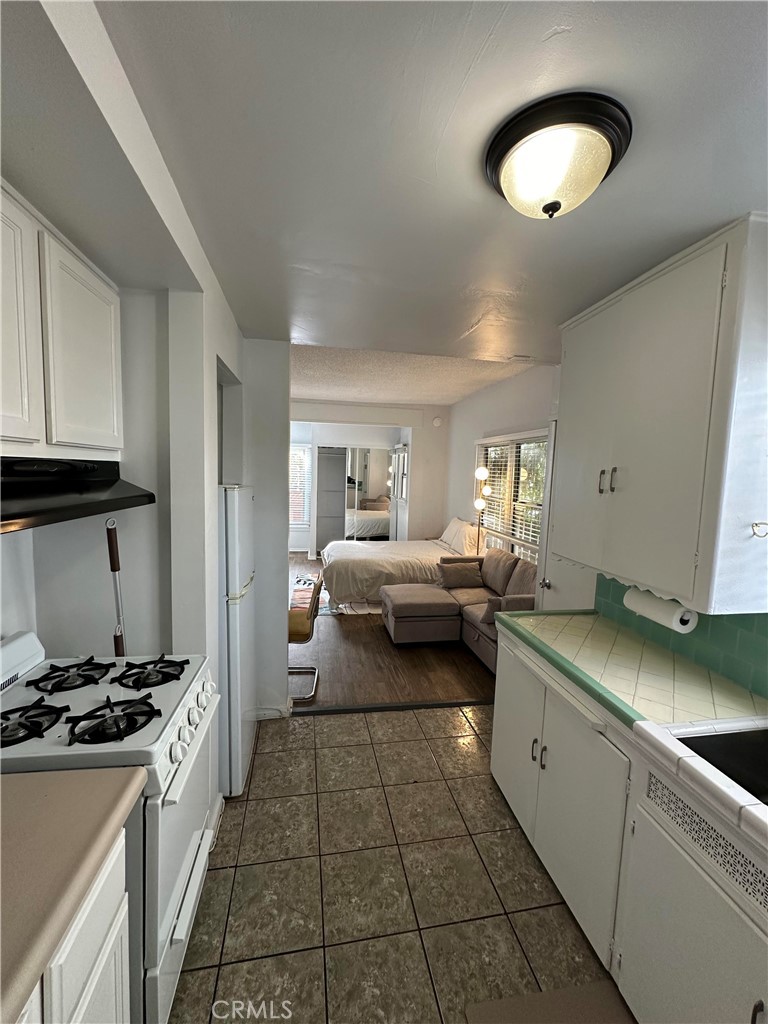Alamitos Beach (AB) - Residential Income