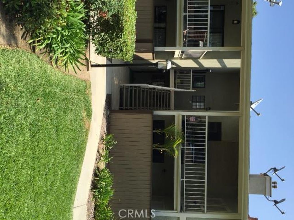listing image 130724330082799124670