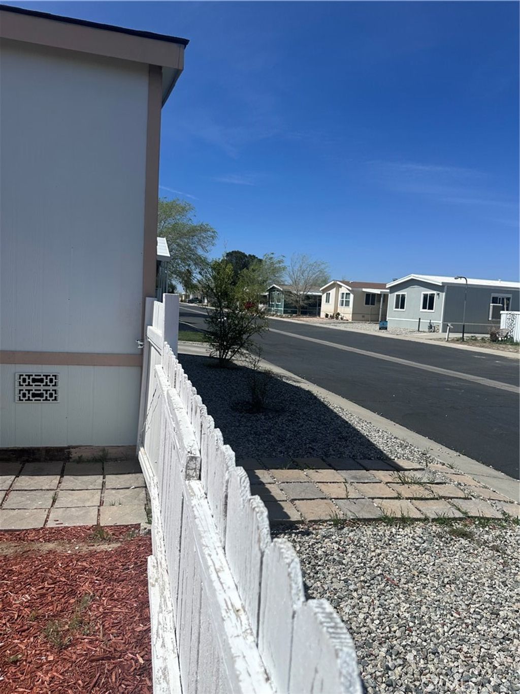 listing image 49