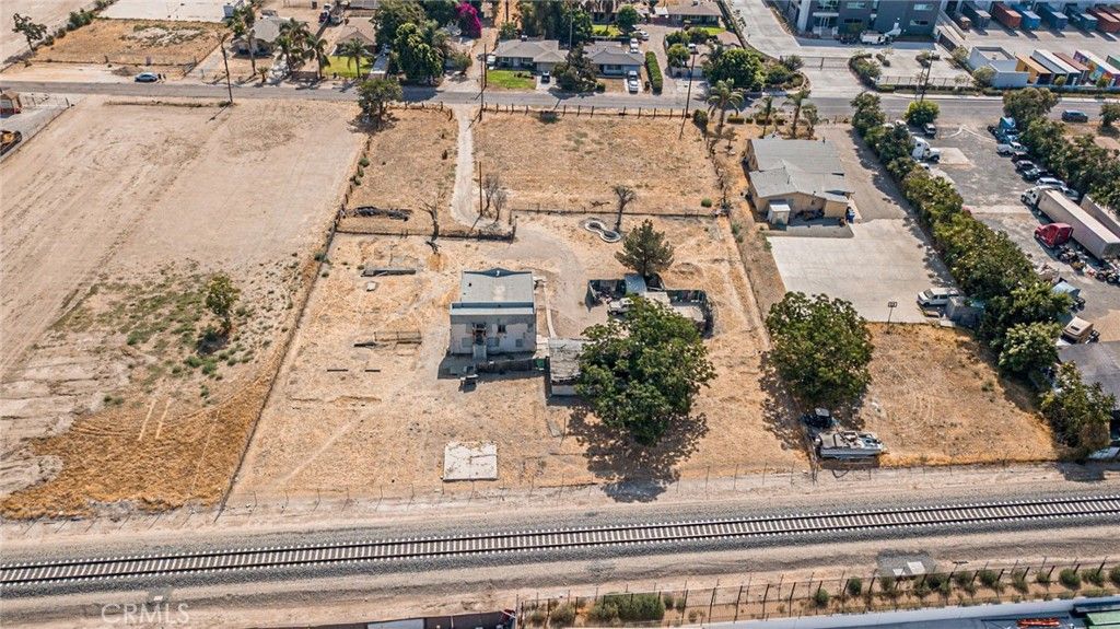 listing image 130728385027110144229