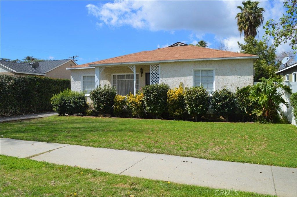 listing image 130728079530471998112