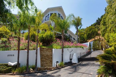 Photo of 2955 Passmore Drive, Los Angeles, CA 90068 (MLS # AR22127189)
