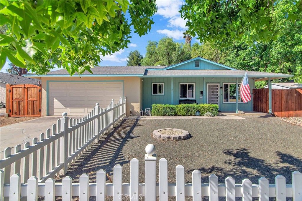 listing image 130724427547624213406