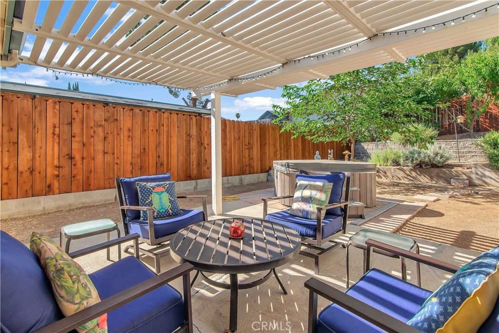 listing image 130727124789504357649