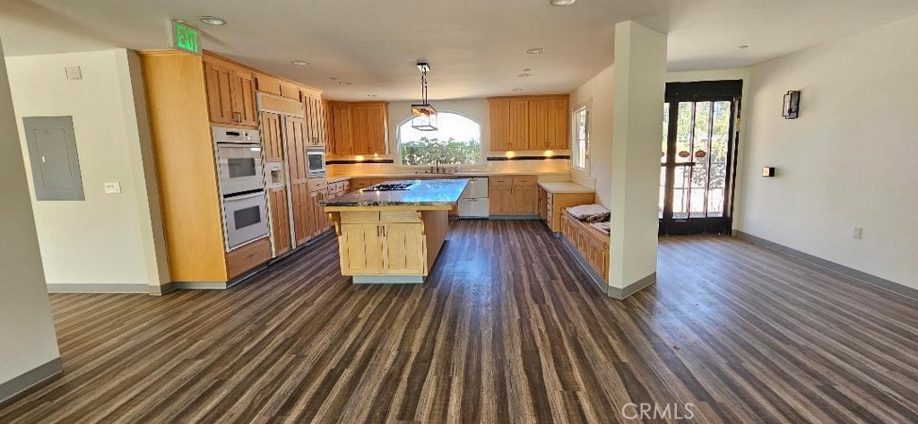 1430 Solomon Road