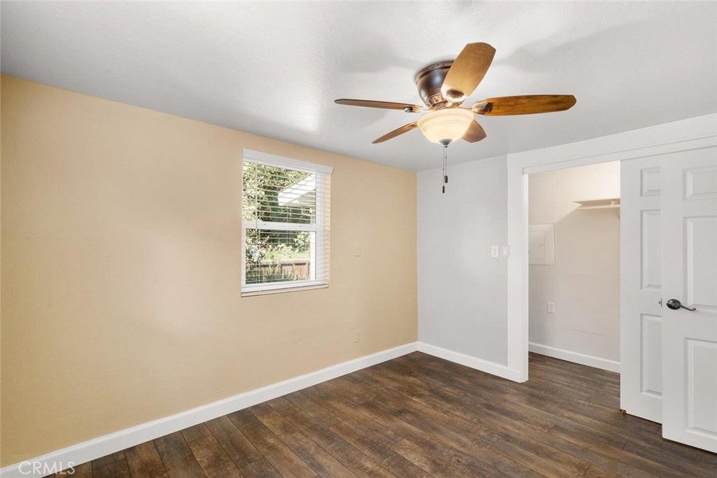 listing image 130724476434332428768
