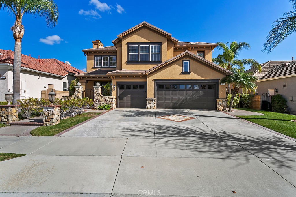 1019 N Sonora Circle