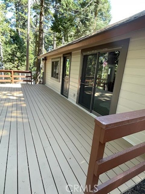 A home in Cedarpines Park