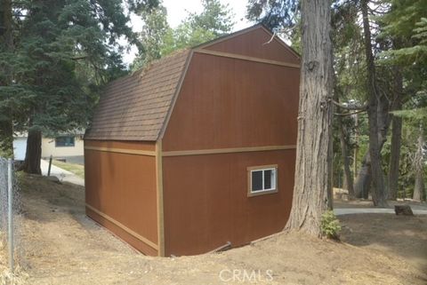 A home in Cedarpines Park