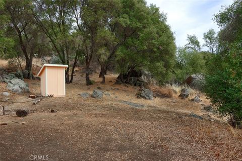 A home in Mariposa