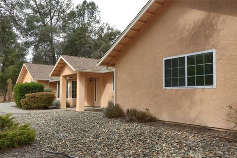 A home in Mariposa