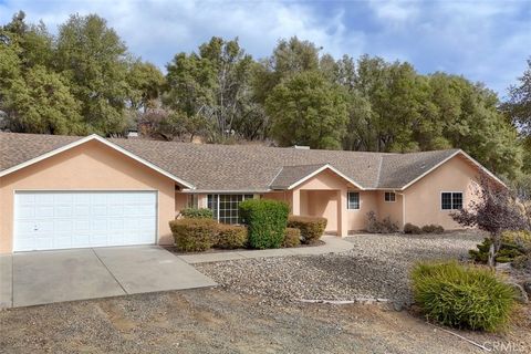 A home in Mariposa