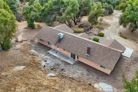 A home in Mariposa