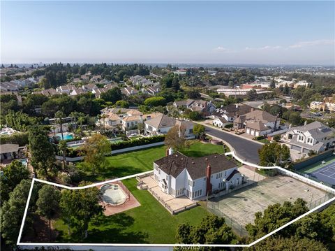 9 Leesbury Court Newport Beach CA 92660