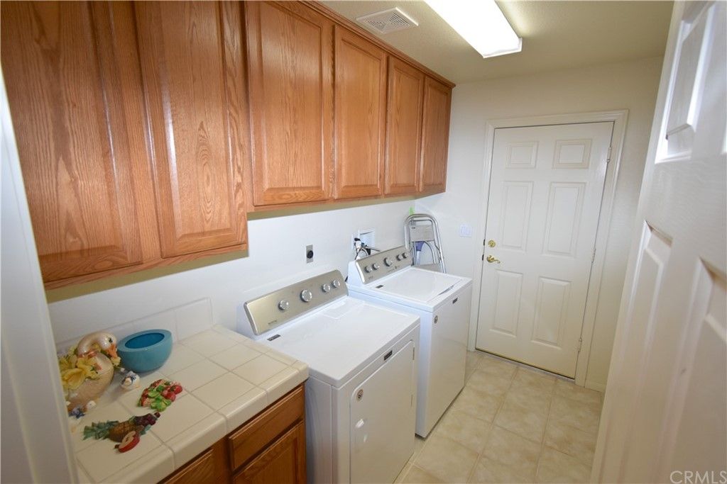 listing image 130720248585930104062