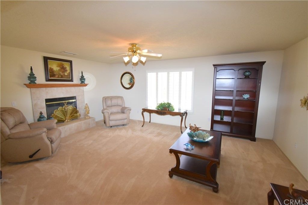 listing image 130722803114542437182