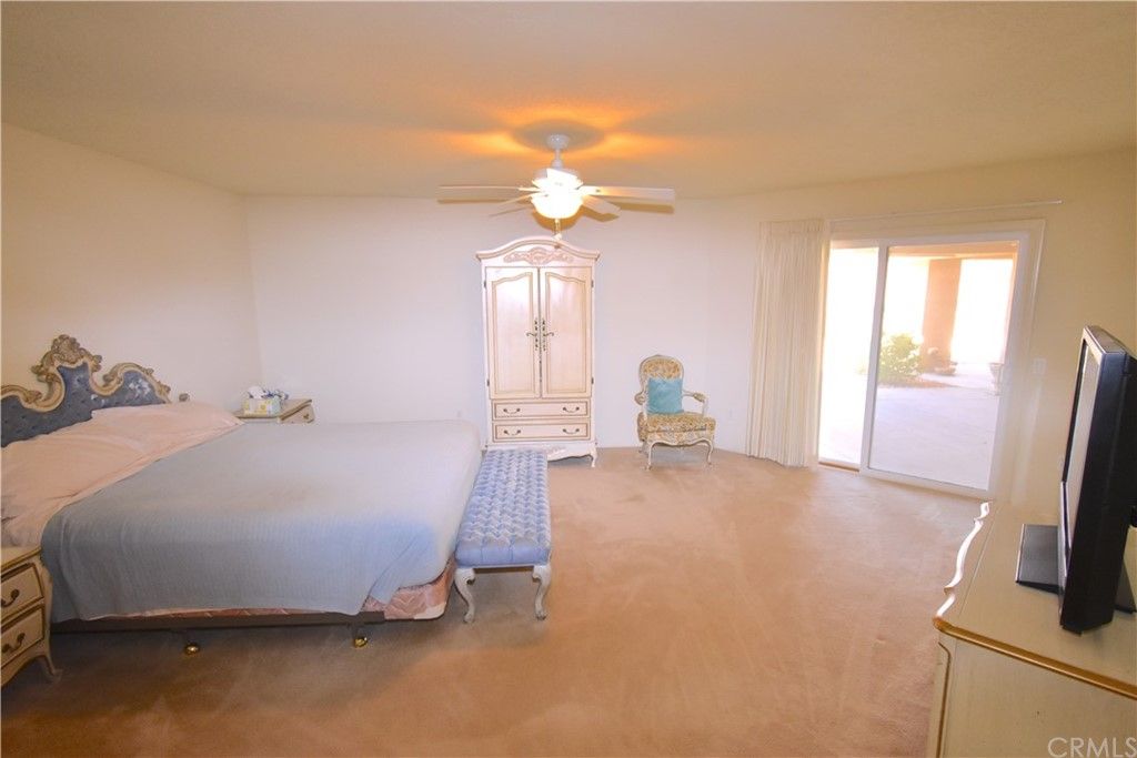 listing image 130723700264871980656