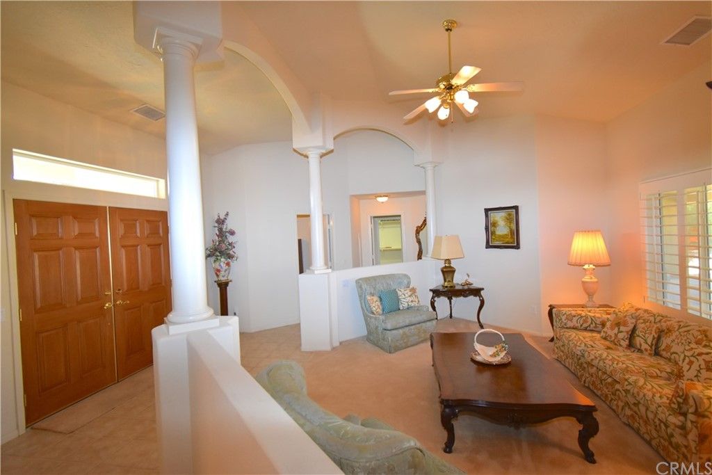 listing image 130724565373942614031