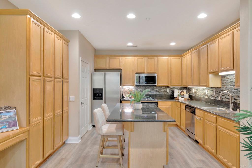 Photo 15 of 37 of 6427 Alexandri Circle townhome