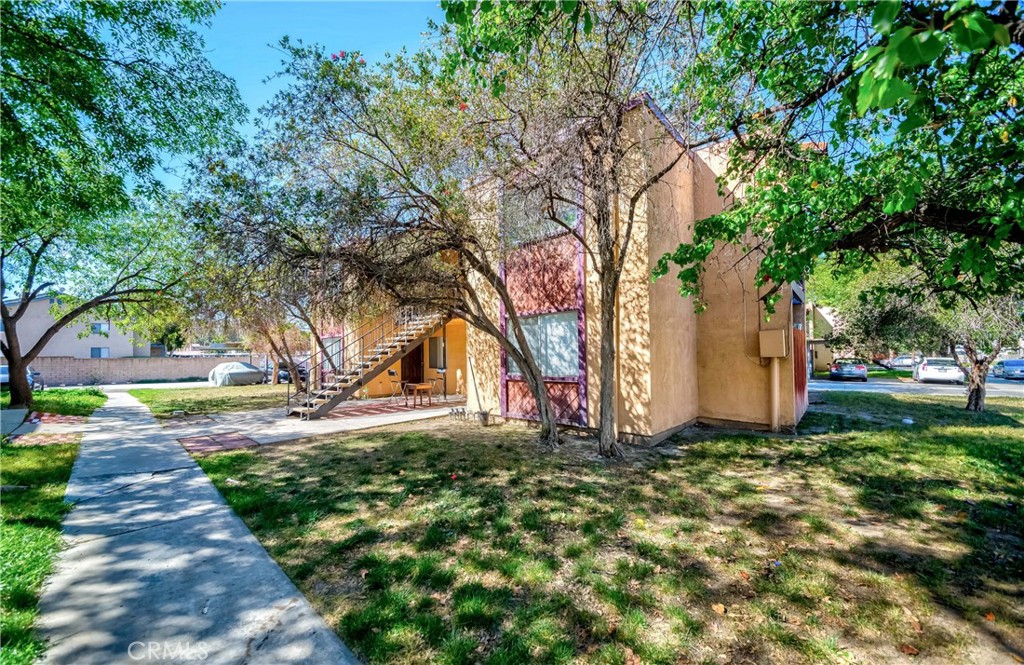 24555 Canada Street