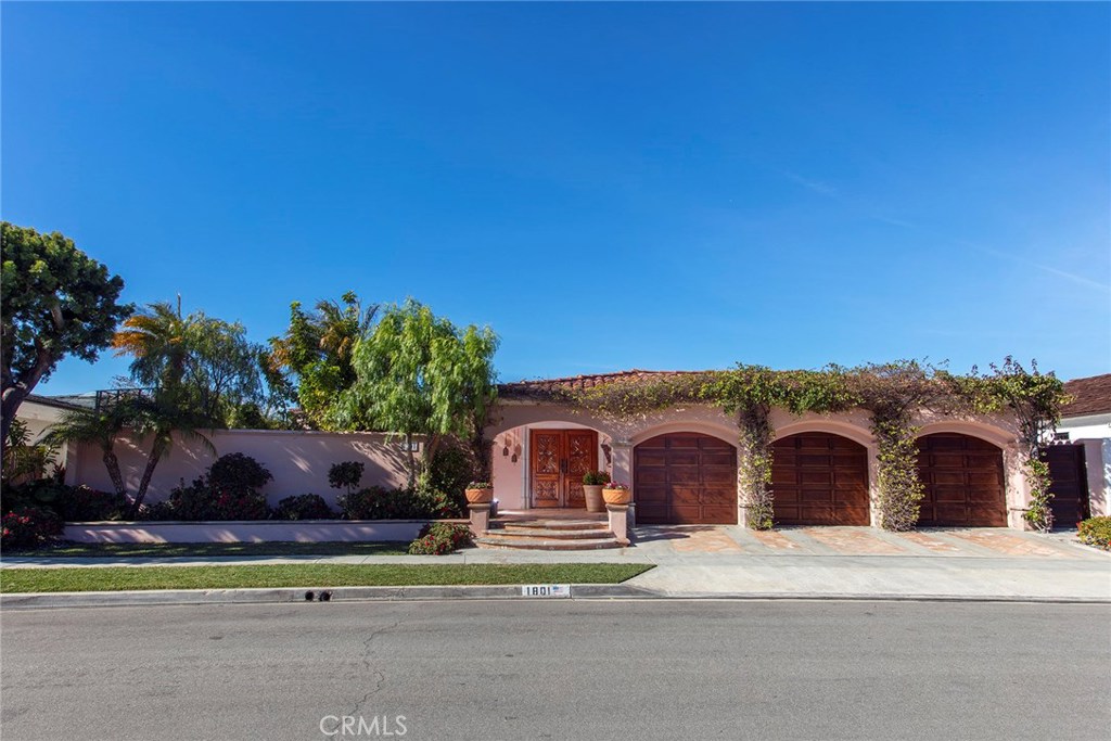 Irvine Terrace (IRVT) - Residential