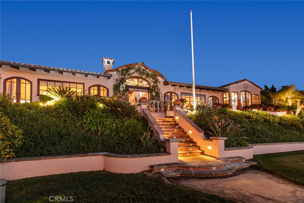 Irvine Terrace (IRVT) - Residential