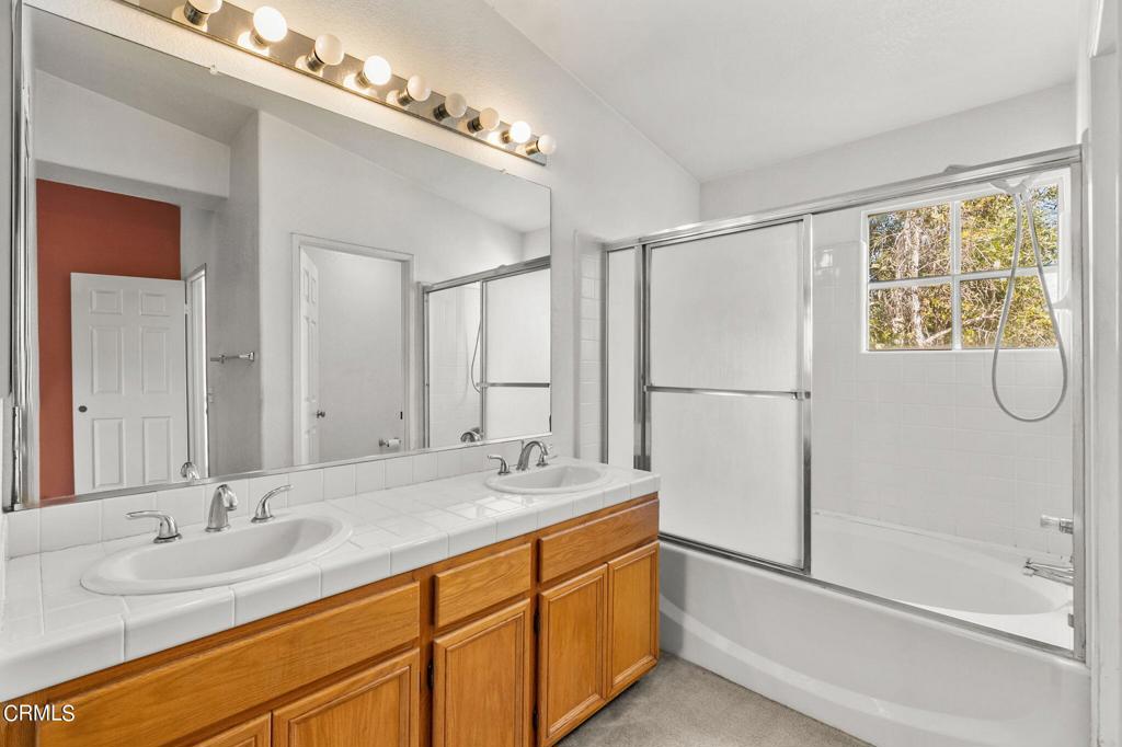 Le Village - 442403 - Residential