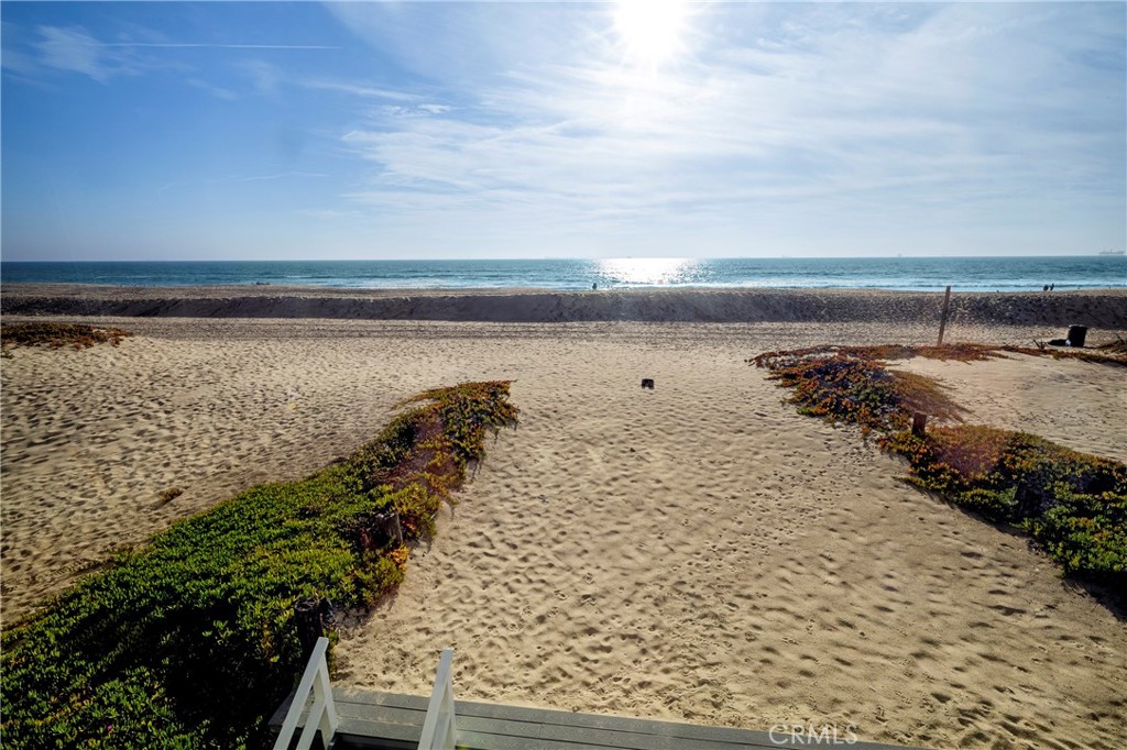 16635 S Pacific Avenue 1