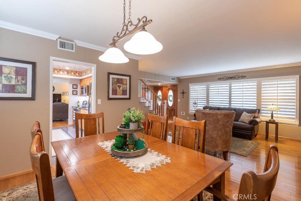Photo 9 of 50 of 15434 Fairacres Drive house