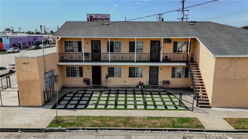 Great Investment Opportunity!An incredible opportunity to own a high-income potential property in the heart of South Gate! This mixed-use property features 4 residential units recently remodeled with new roof. Additionally, the property includes five garages, which can be converted into an ADU or build ADU at the front of the property (subject to city approval) for added rental income. With strong rental demand in the area, this property is perfect for investors looking to maximize cash flow and long-term appreciation. Don’t miss out on this versatile income-producing property in a prime location!