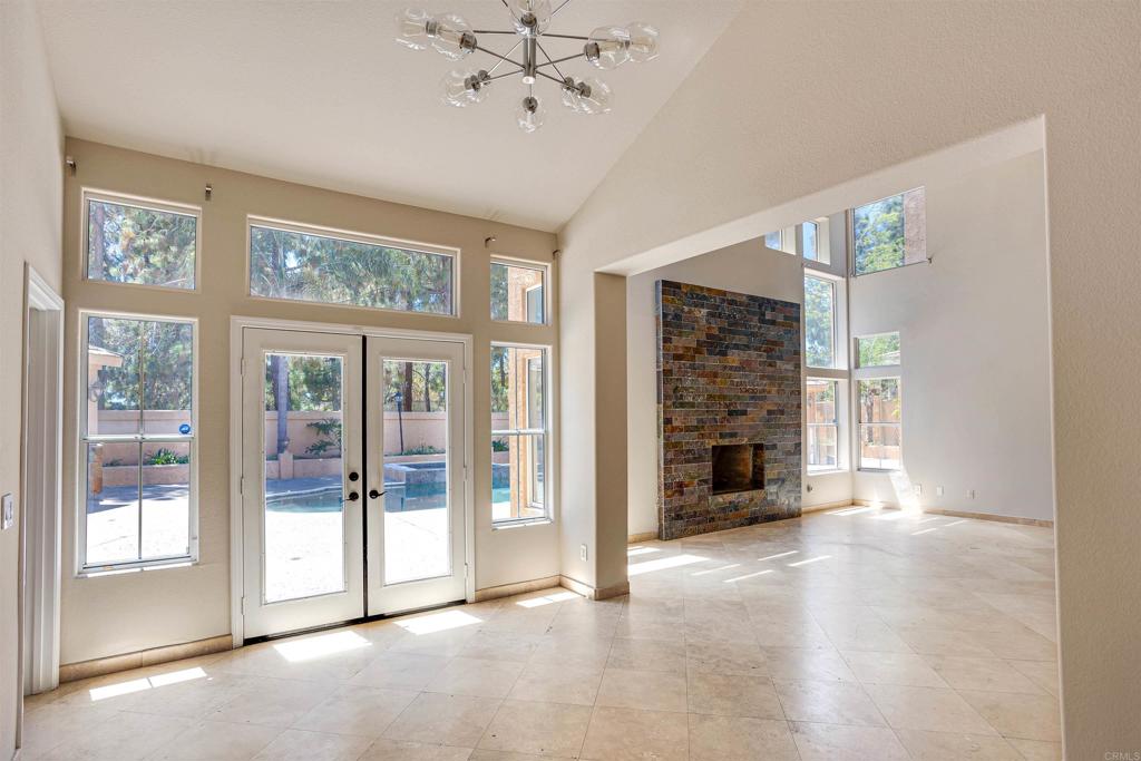Photo 7 of 51 of 1128 Mansiones Lane house