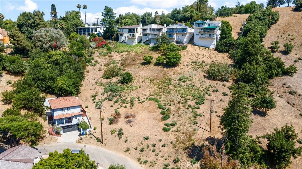 listing image 130726260956344799314