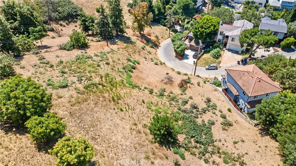 listing image 130723835755170206570