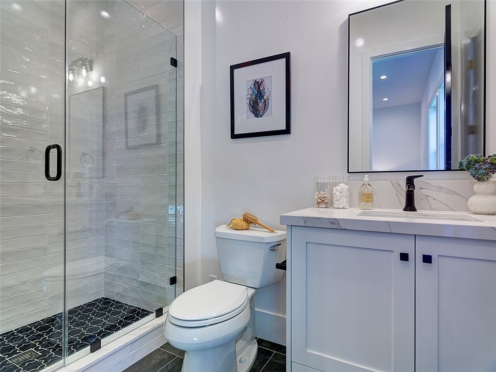 Newport Heights (NEWH) - Residential