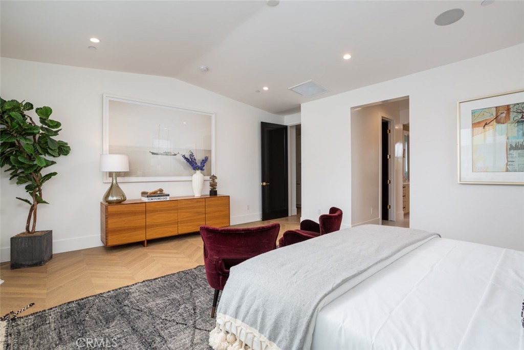 Newport Heights (NEWH) - Residential