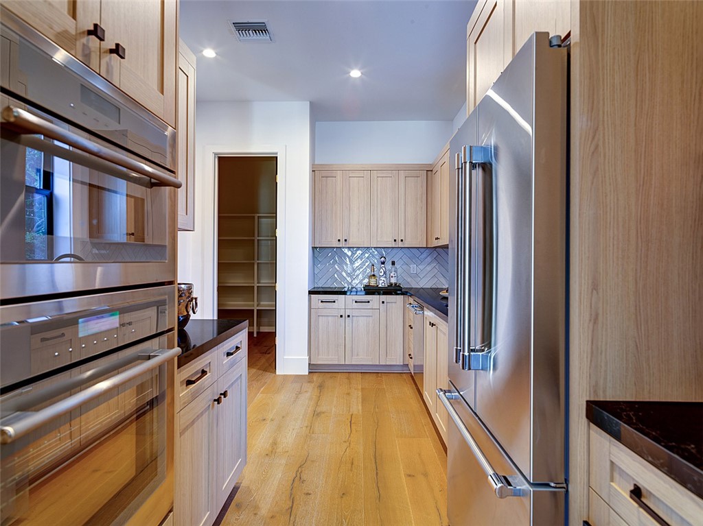 Newport Heights (NEWH) - Residential