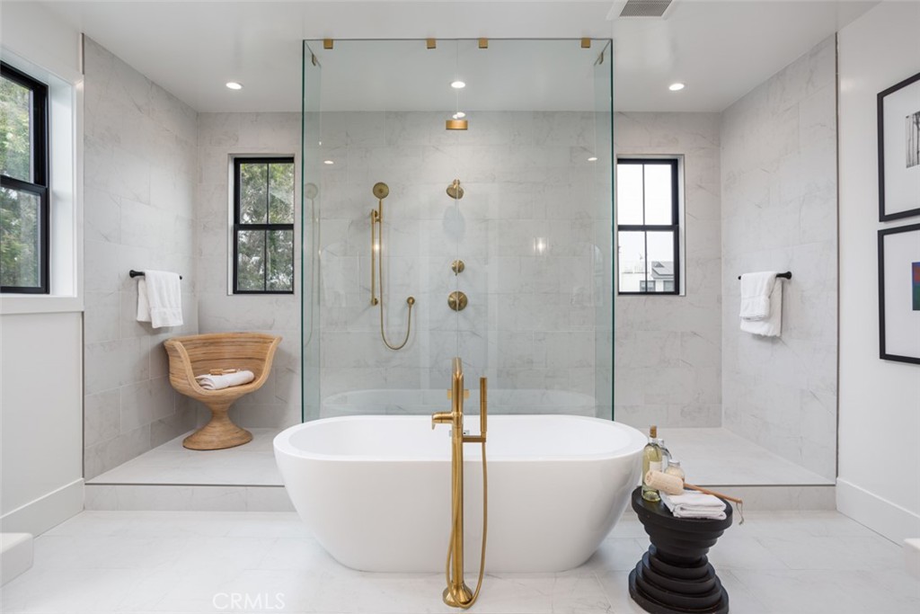 Newport Heights (NEWH) - Residential