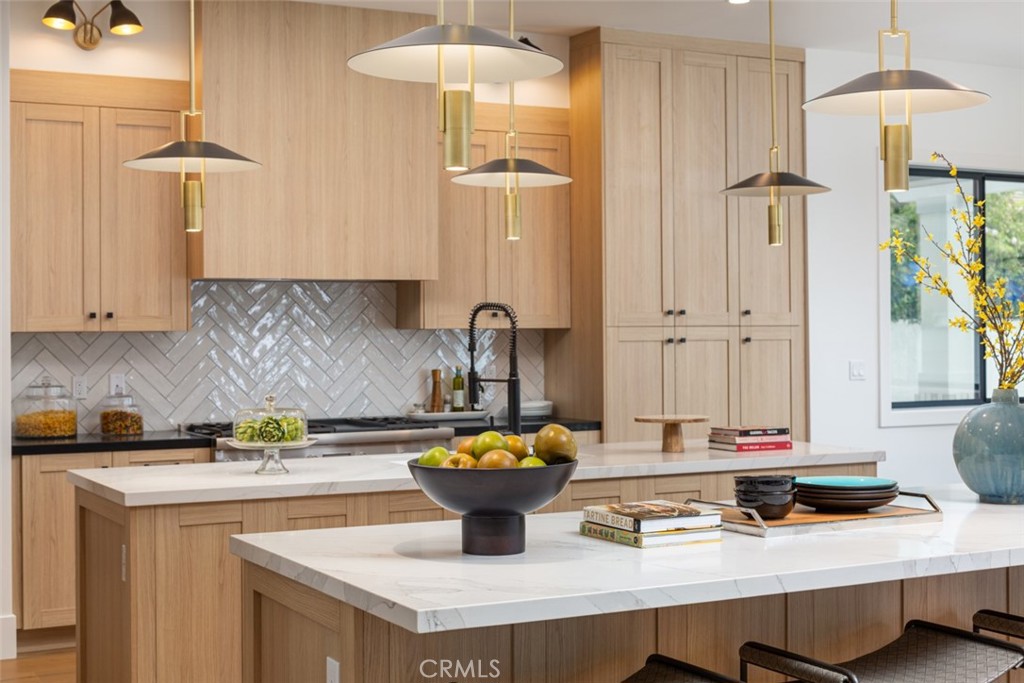 Newport Heights (NEWH) - Residential