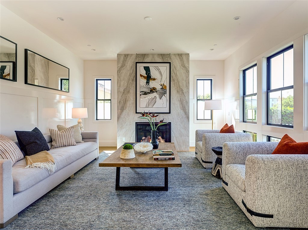 Newport Heights (NEWH) - Residential