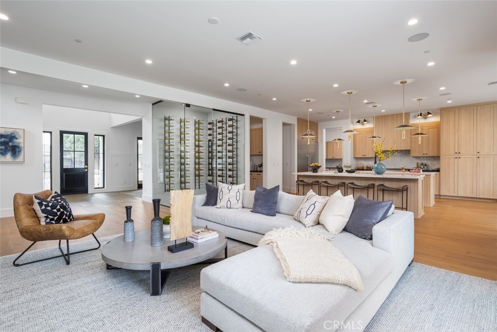 Newport Heights (NEWH) - Residential