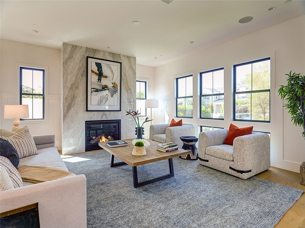 Newport Heights (NEWH) - Residential