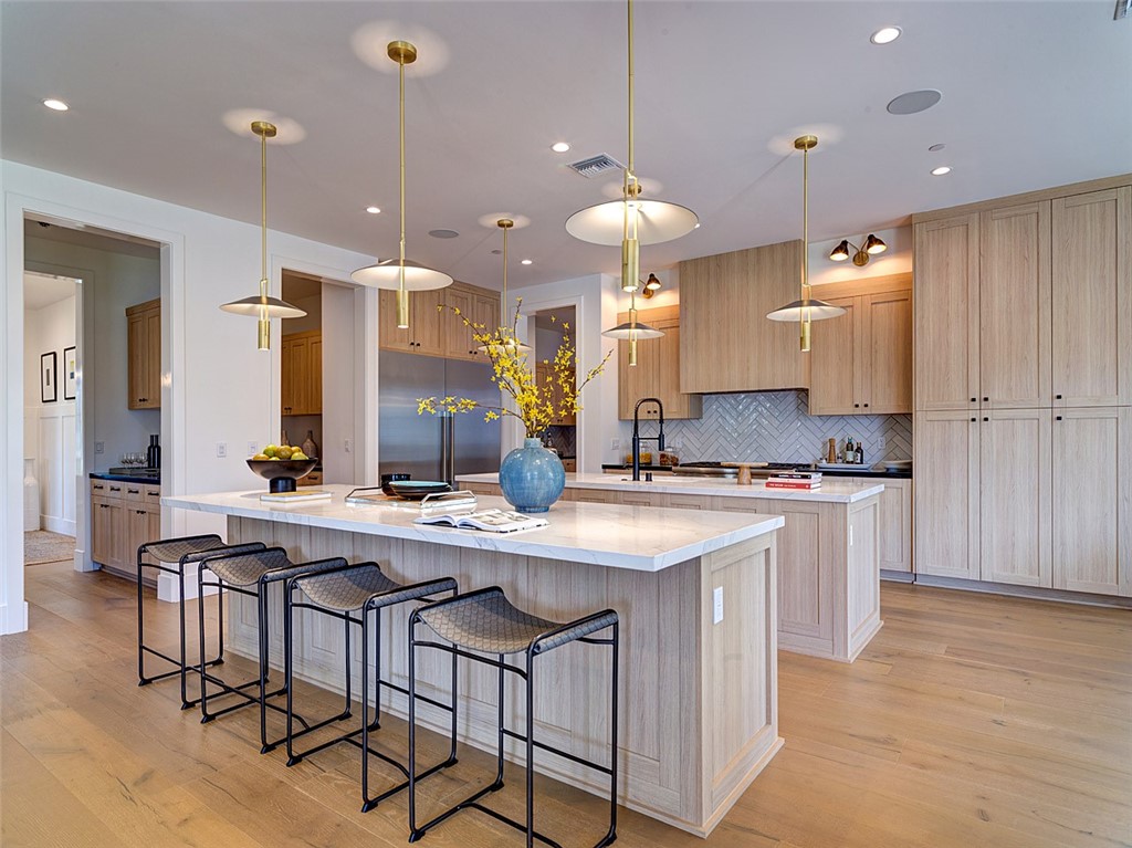 Newport Heights (NEWH) - Residential