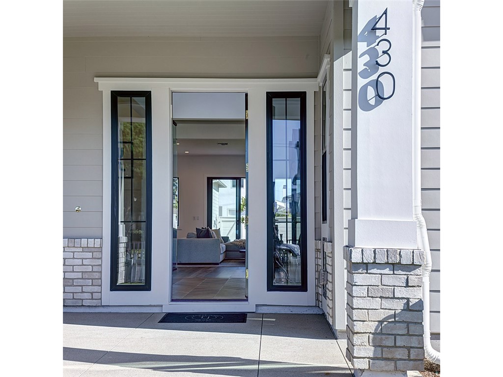 Newport Heights (NEWH) - Residential