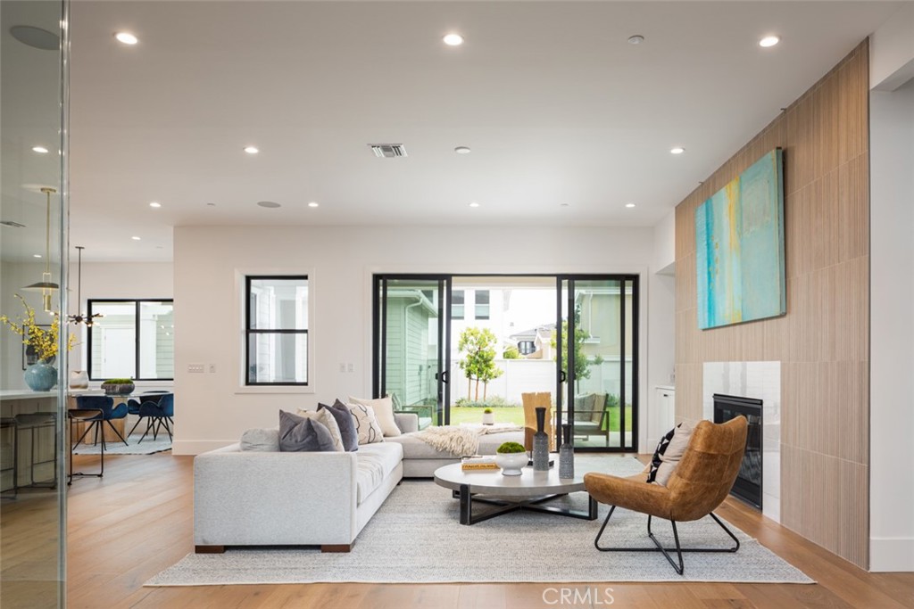 Newport Heights (NEWH) - Residential