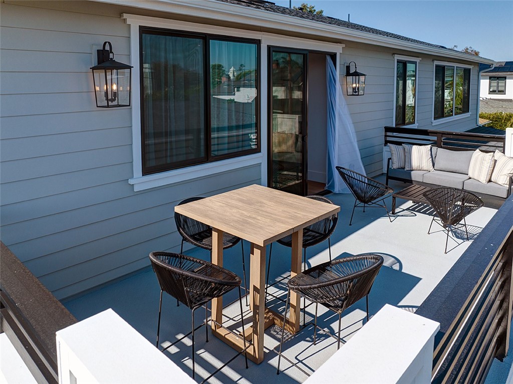 Newport Heights (NEWH) - Residential