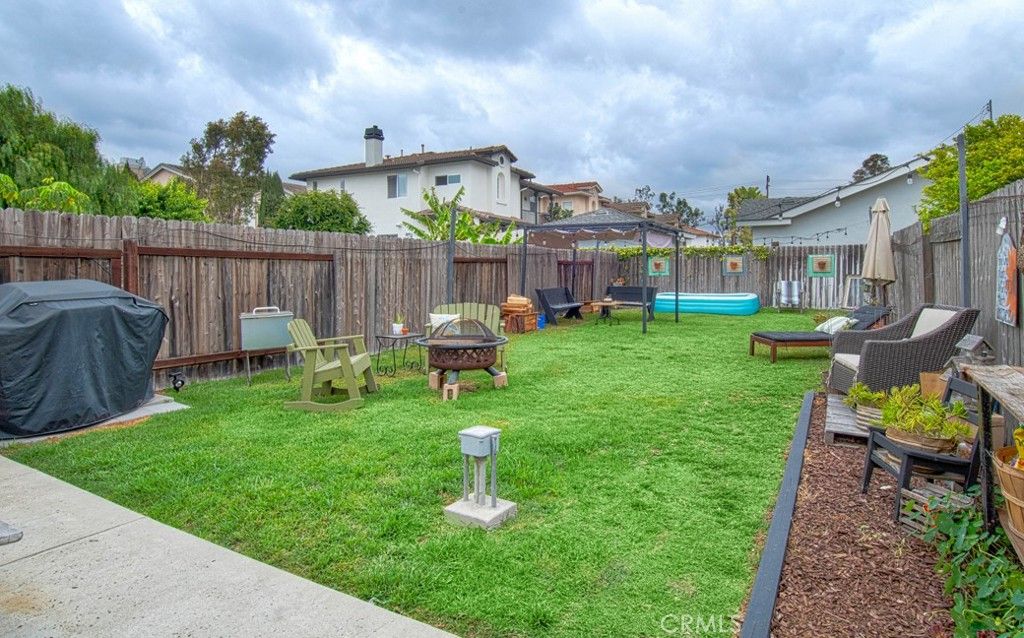 listing image 130728632082482512728