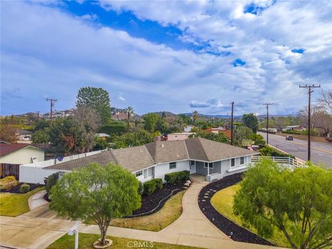 A home in North Tustin