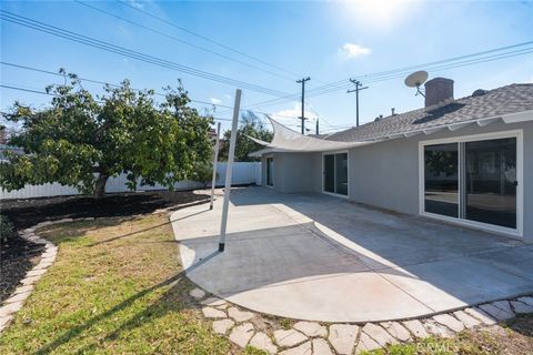 A home in North Tustin