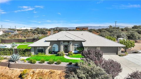 A home in Oak Hills