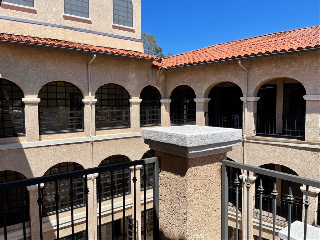 734 Silver Spur Road 202